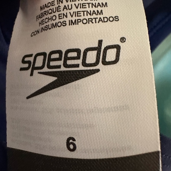 Speedo Girls Racer Back one piece Swimsuit non fading blue material Eco flex NWT - Picture 7 of 9